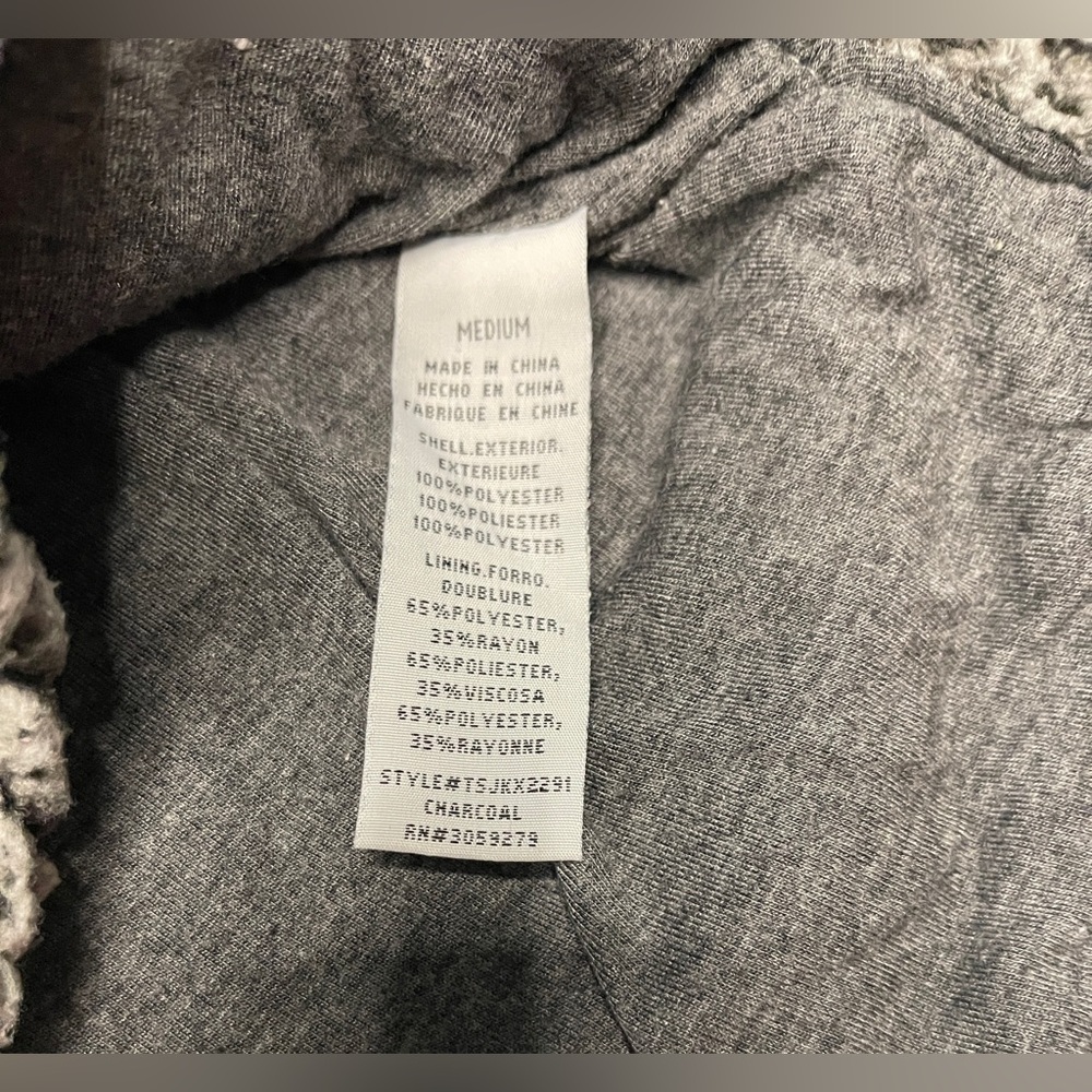 Sweater - Picture 5 of 6